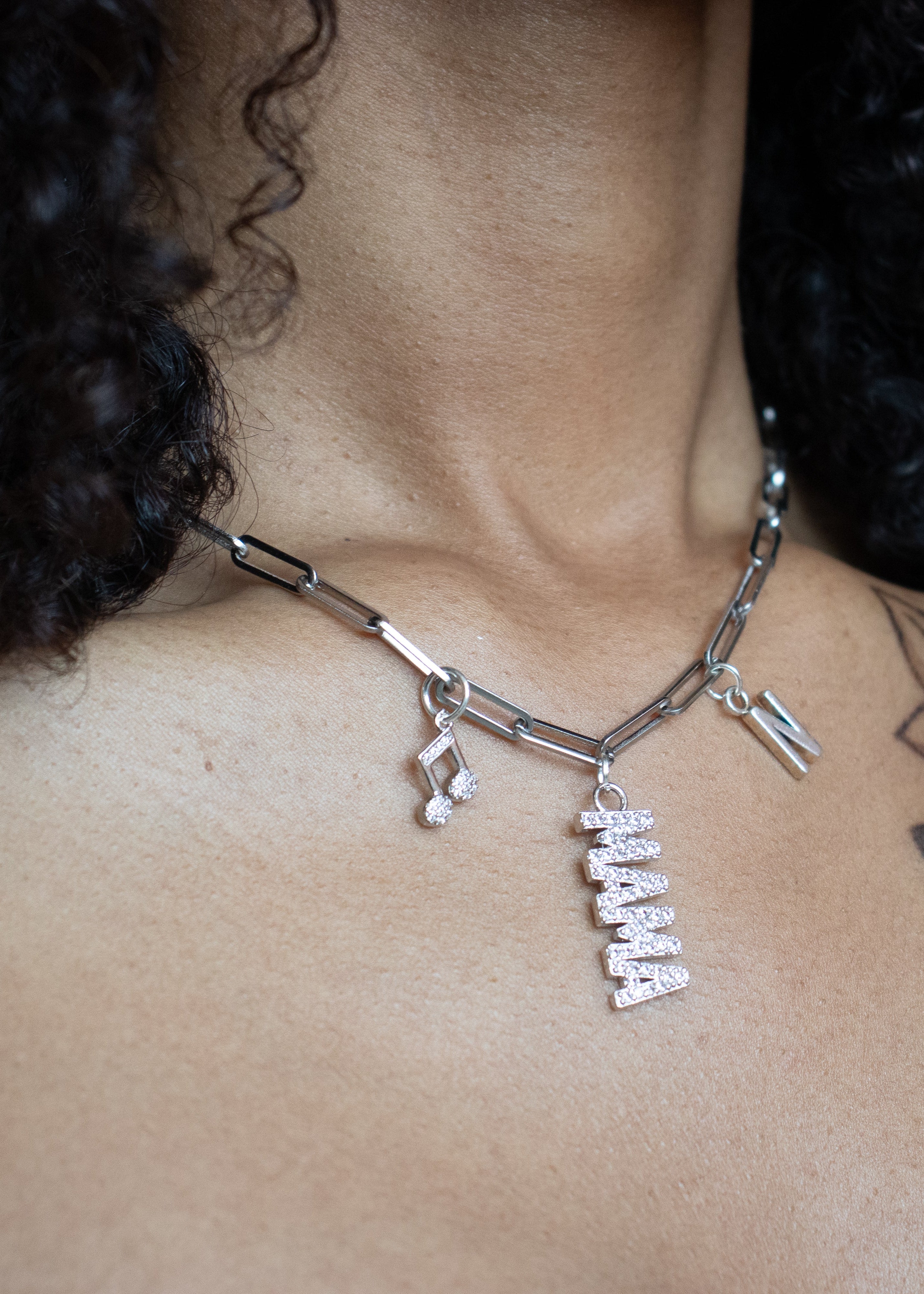 Mobile Charm Bar Experience