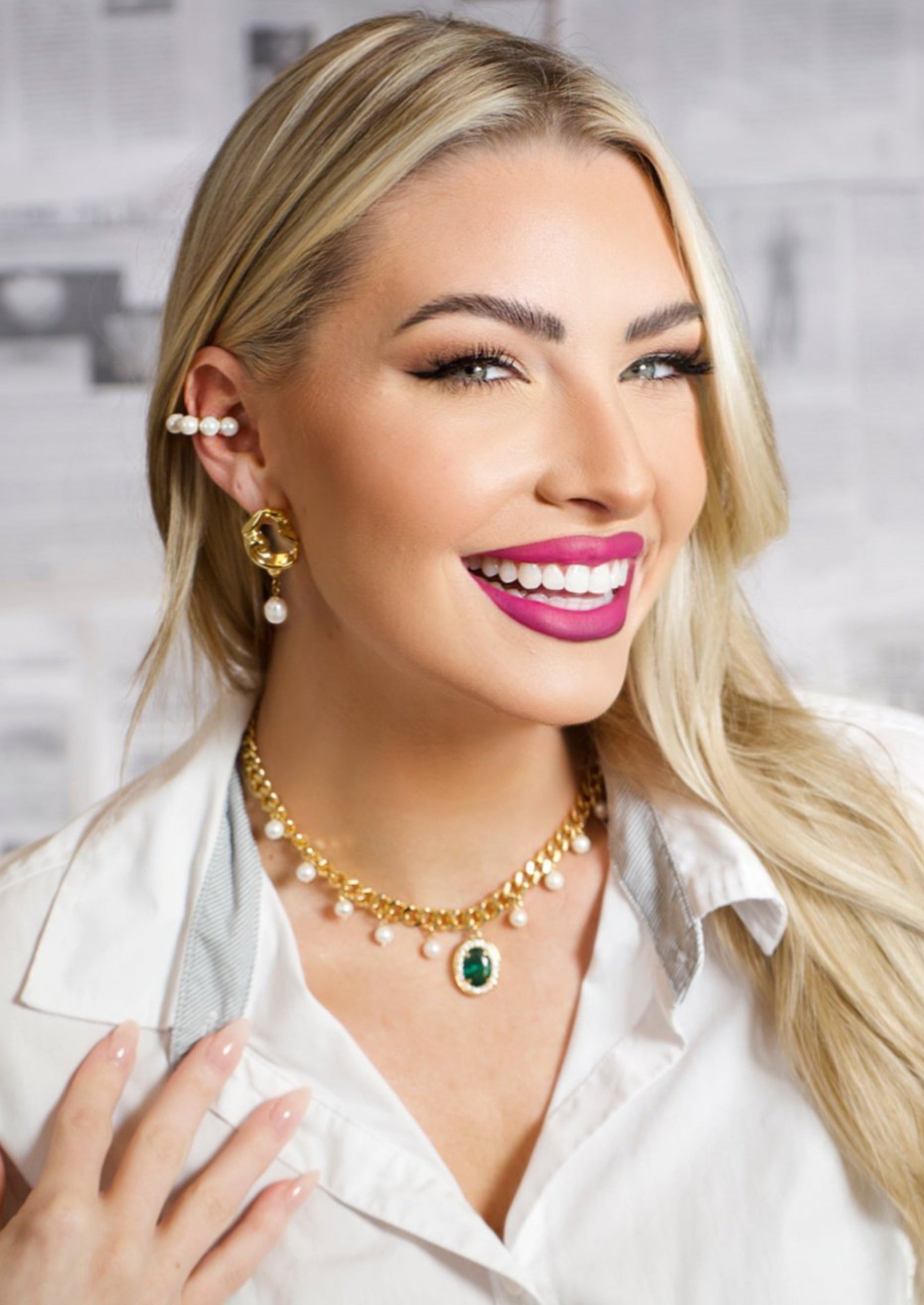 PEARL EAR CUFF