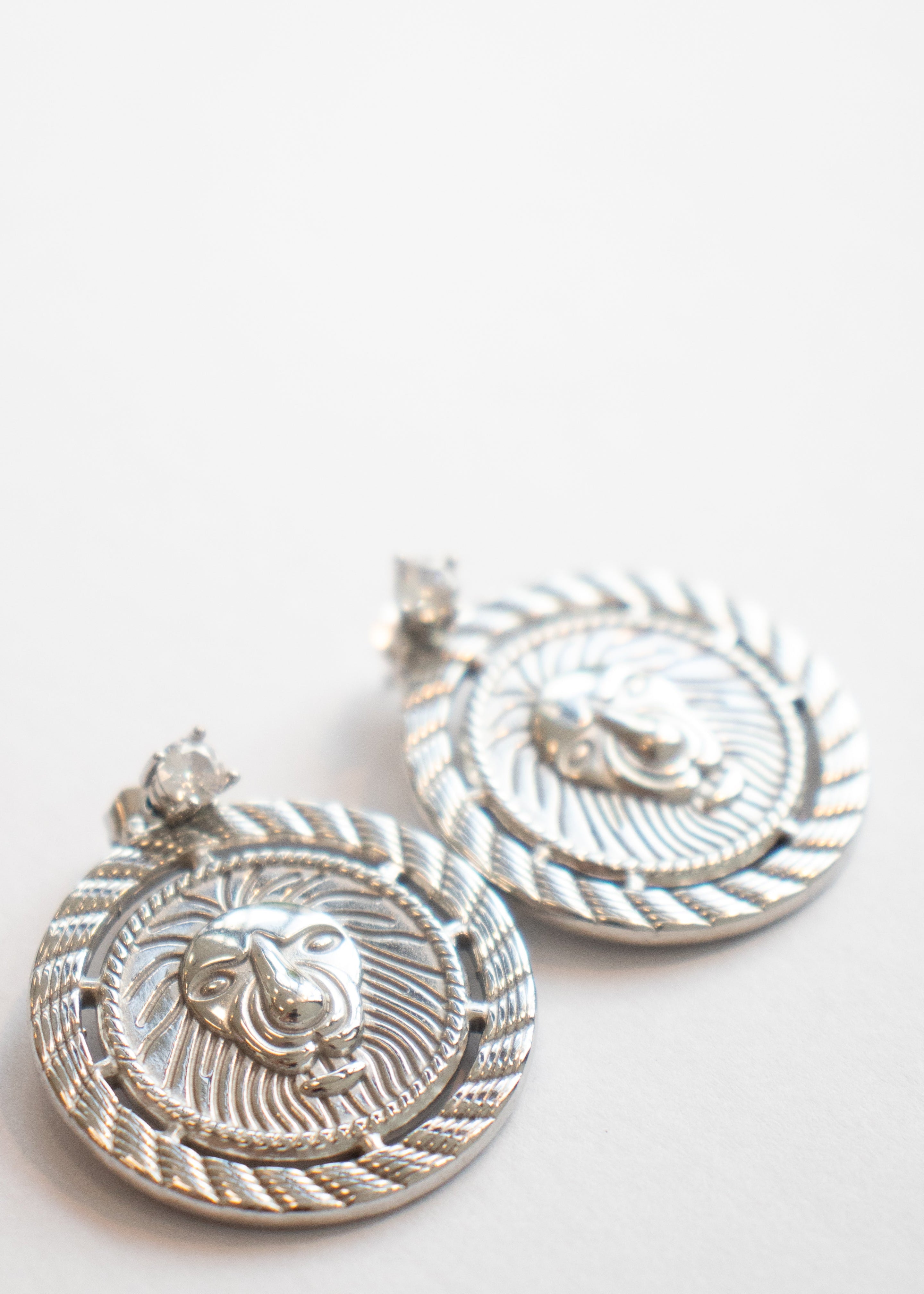 LIONESS EARRINGS